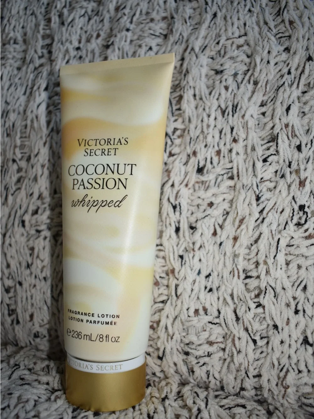 Coconut Passion Whipped Fragrance Lotion - Cream/Gold